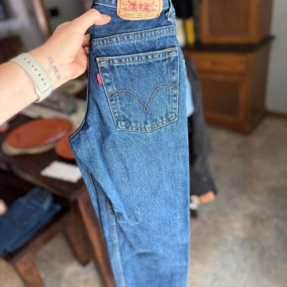 Vintage Y2K Levi's 550 kids Jeans